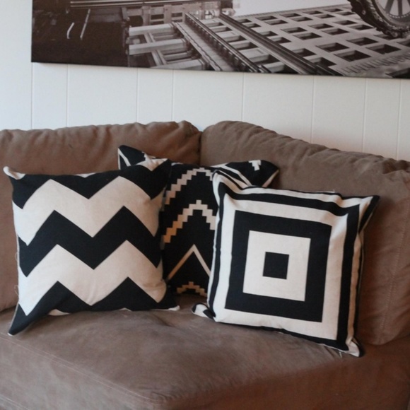 Geometric Pillow Covers - Picture 2 of 3